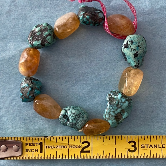 NWOT Stretchy Stone Bracelet - Picture 5 of 5